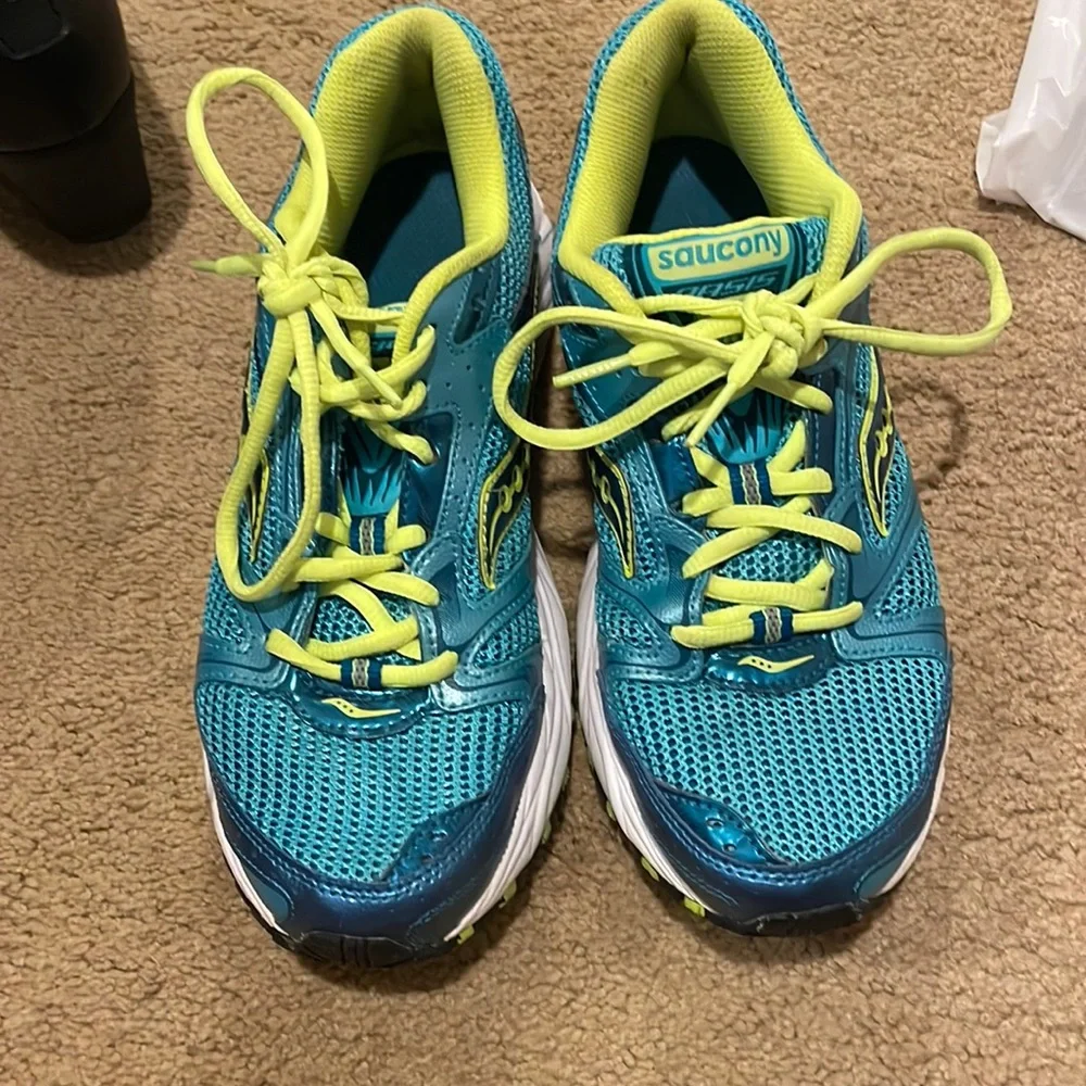 Women's sneakers. - Picture 1 of 6